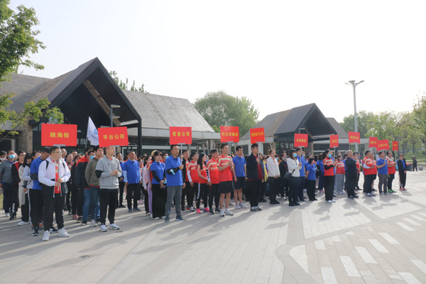 a参赛步队.jpg