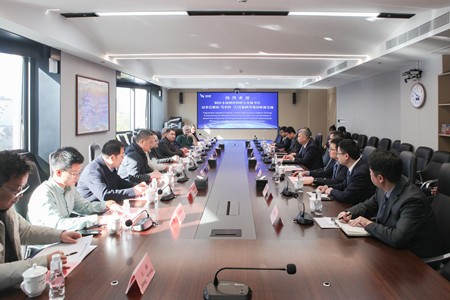 哈萨克斯坦阿拉木图州塔勒哈尔市与易彩堂官网集团座谈交流